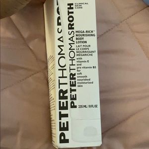 Peter Thomas Roth Nourishing bottle lotion